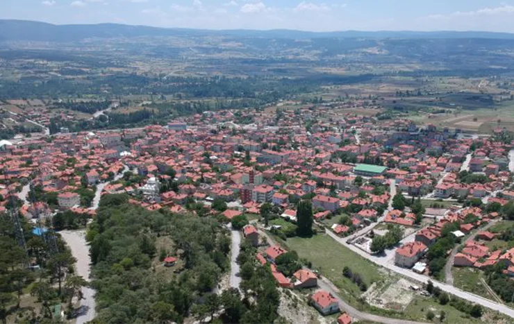 İnegöl'e bağlanmak için can atan ilçe