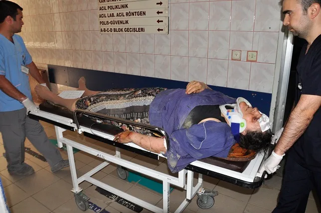 Kavşaktaki kazada 5 kişi yaralandı