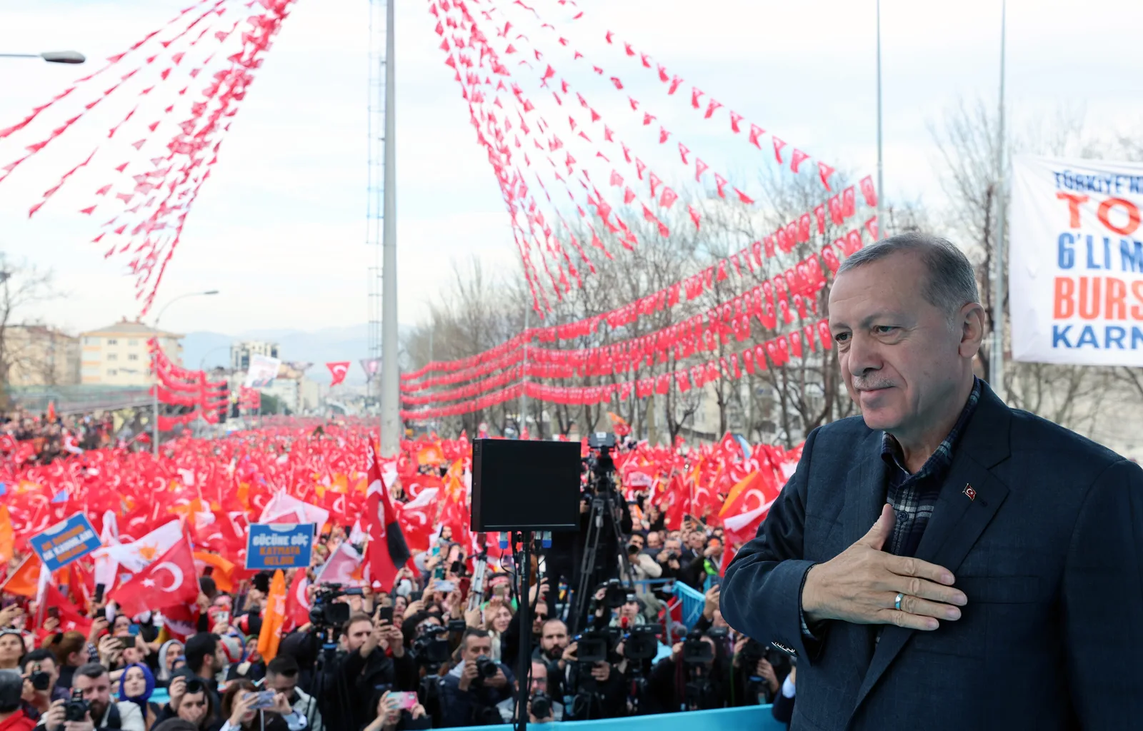 Cumhurbaşkanı'ndan müjdeler