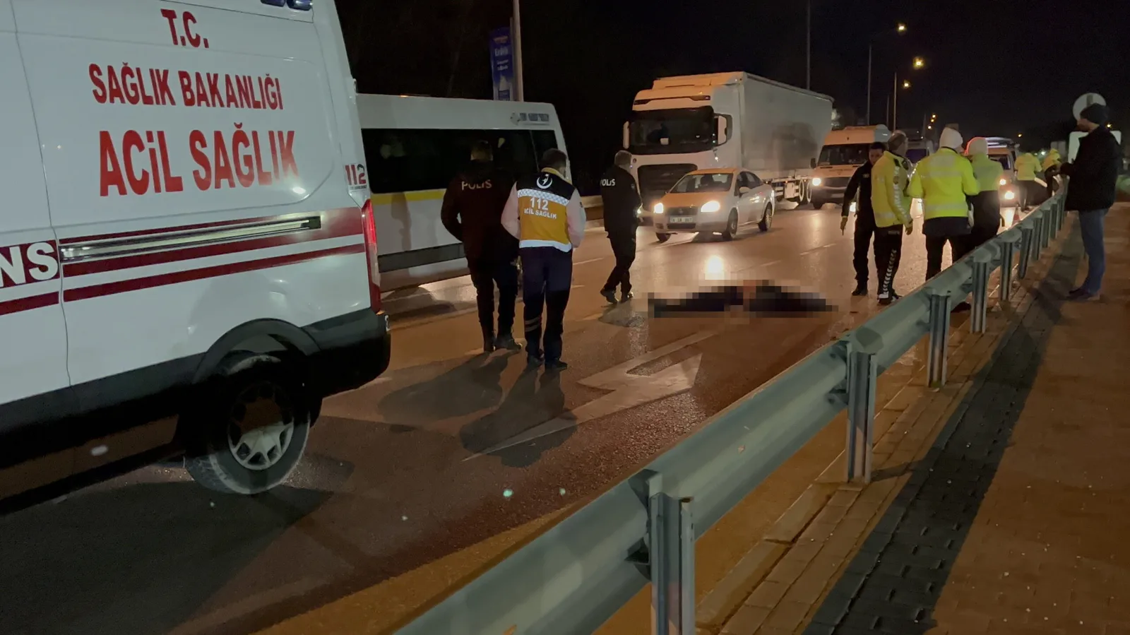 Devrilen motosikletin sürücüsü hayatını kaybetti