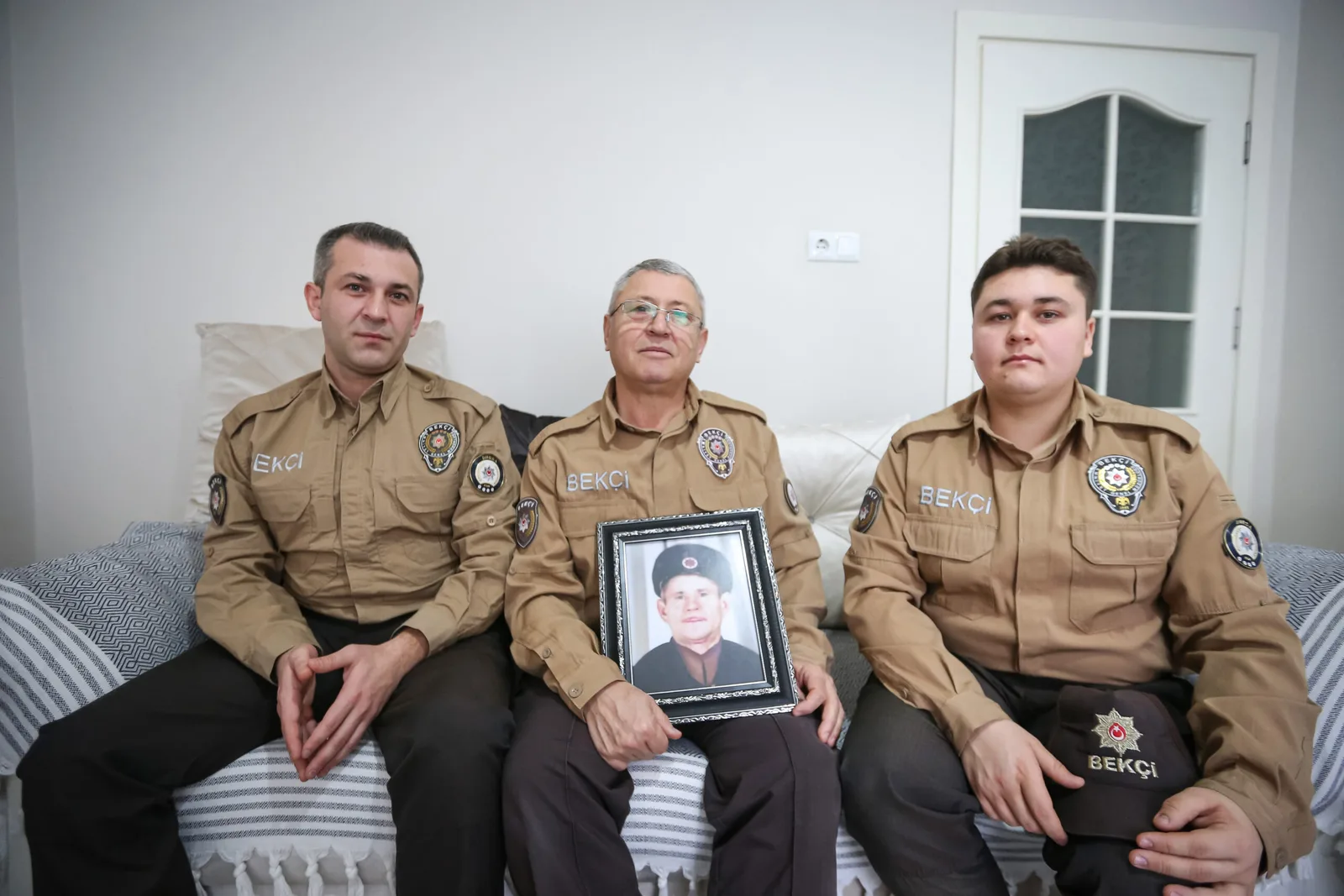 Dededen toruna üç kuşaktır bekçilik yapıyorlar