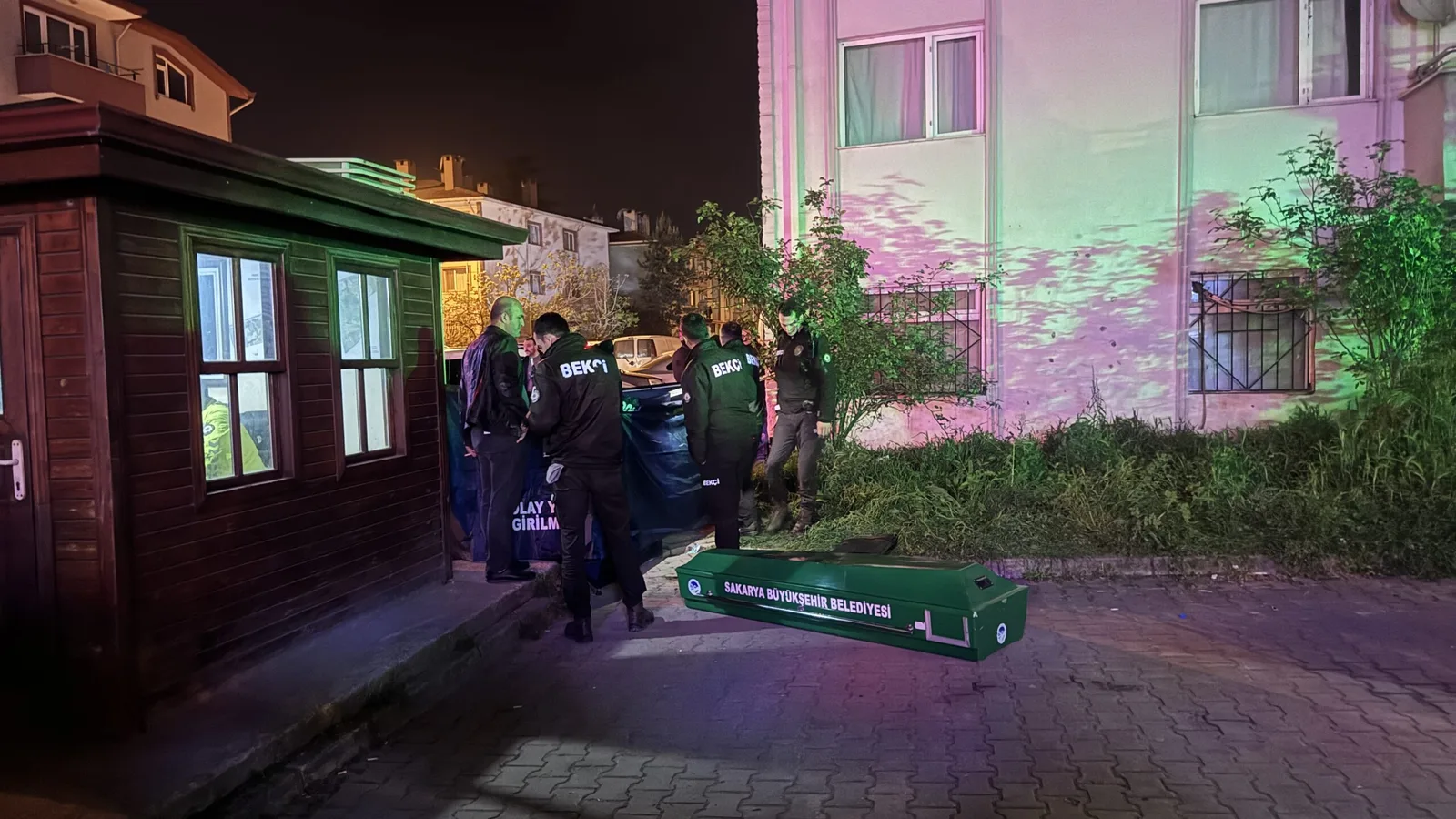 Aile içinde çıkan silahlı kavgada 3 kişi öldü, 1 kişi yaralandı