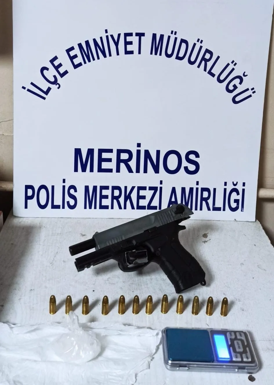 Firari hükümlü, arkadaşlarıyla uyuşturucu kullanırken yakalandı