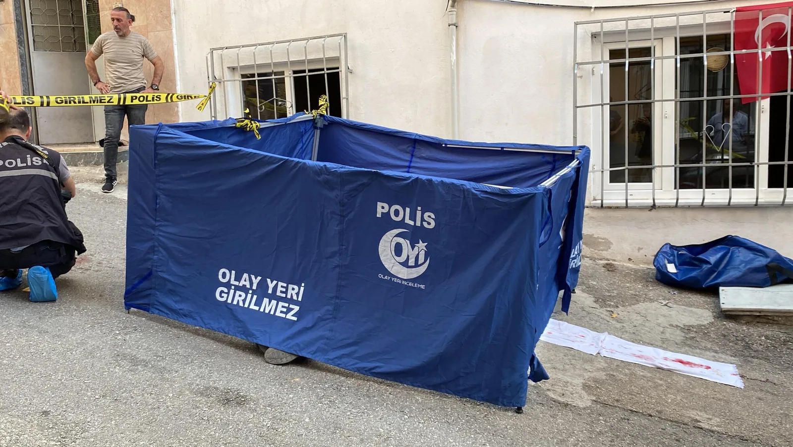 Anten tamir ederken çatıdan düşen kişi yaşamını yitirdi