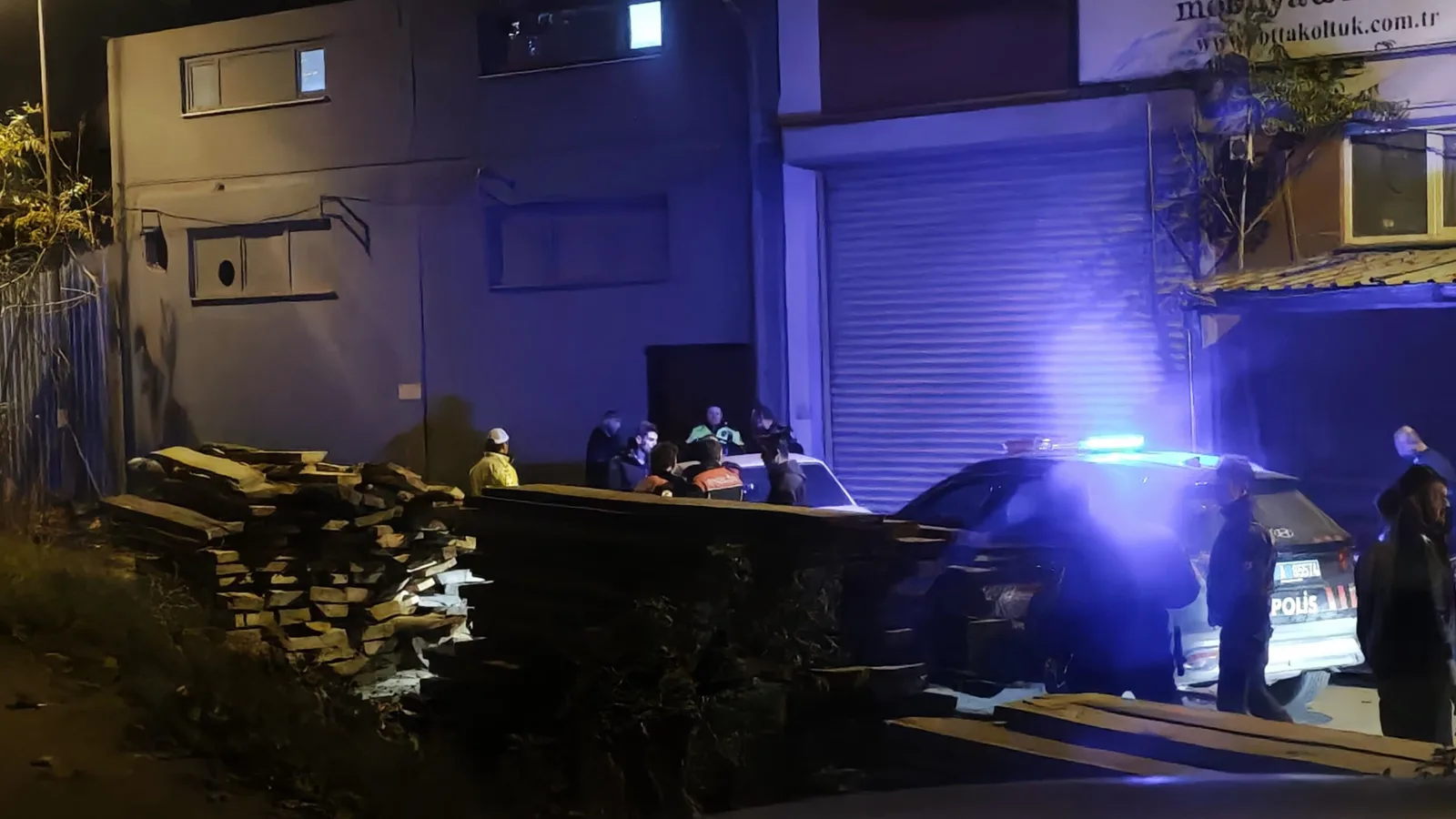 Polisin "dur" ihtarına uymayan ehliyetsiz sürücü kovalamacayla yakalandı