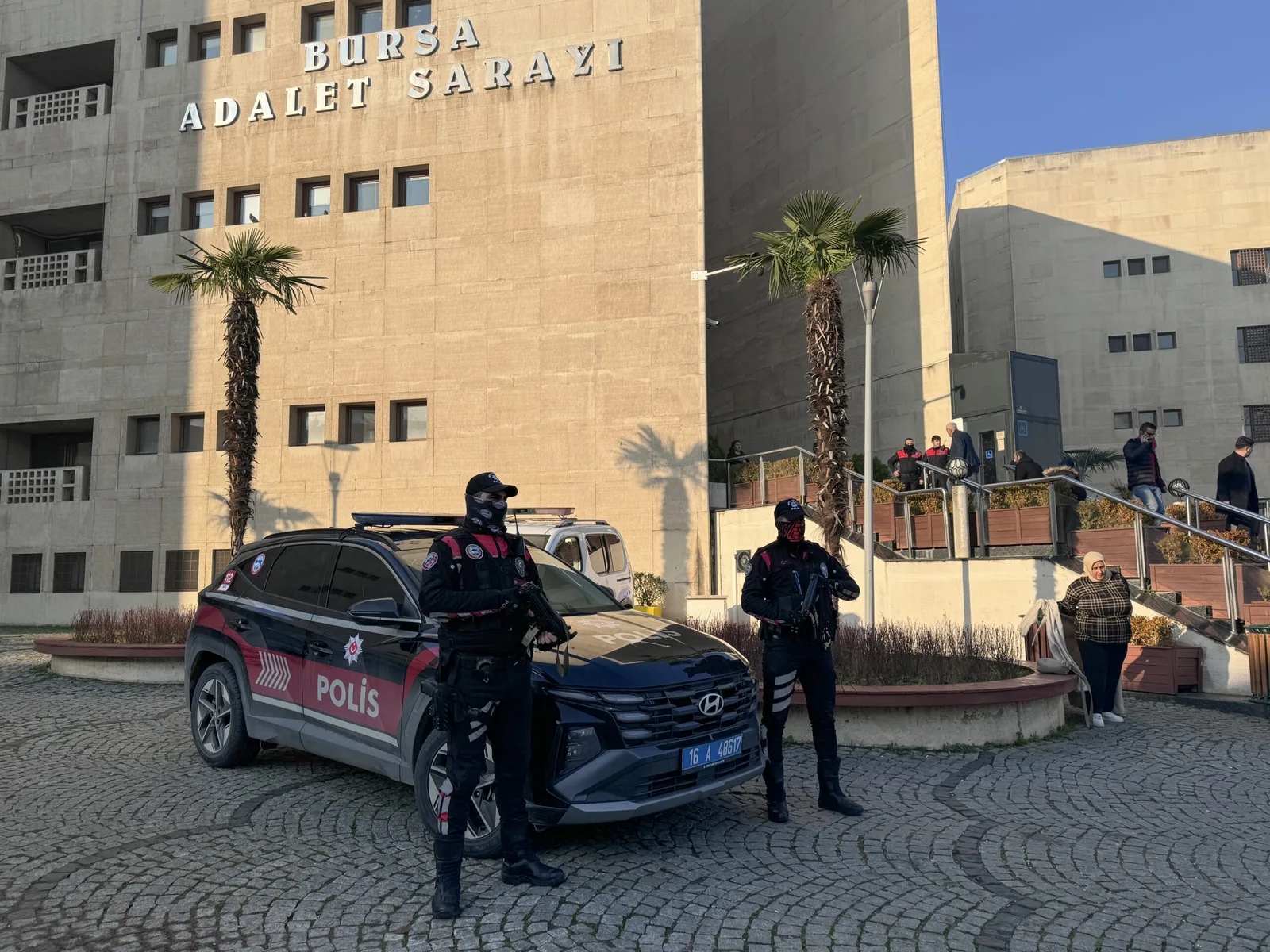 Bursa'da duruşma salonundaki silahlı saldırıyla ilgili 6 kişi tutuklandı
