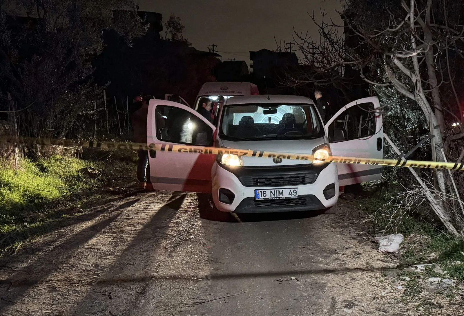 Araçta bıçaklanan 21 yaşındaki genç öldü