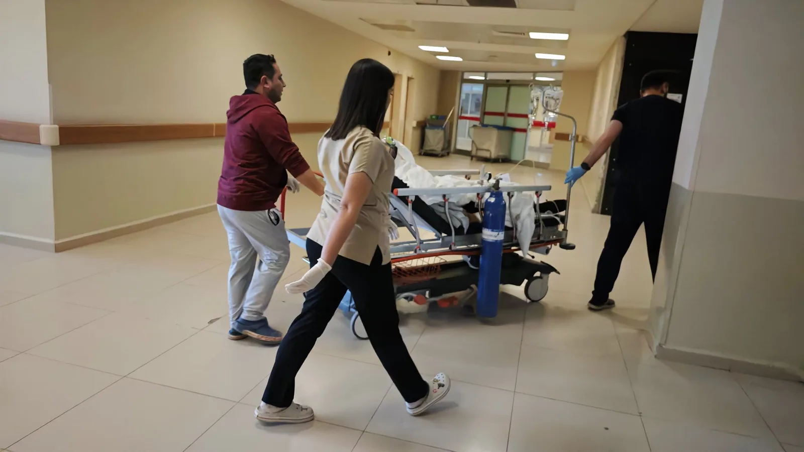 İnegöl'de husumetlisi tarafından bıçaklanan kişi yaralandı