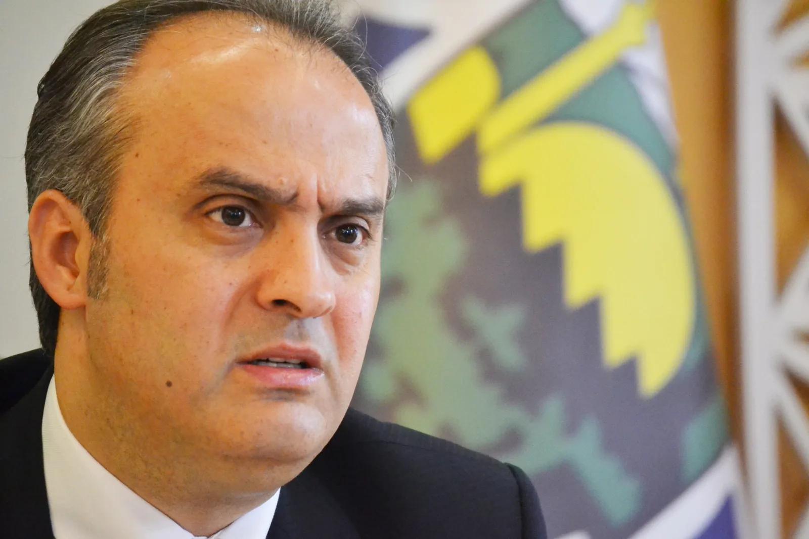 AK PARTİ DAĞILMAZ