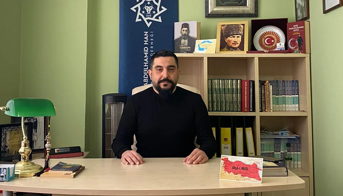 ‘LGBT global bir terör örgütüdür’