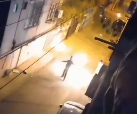 Kayınbabasının evine molotof atan damat ve kardeşi yakalandı