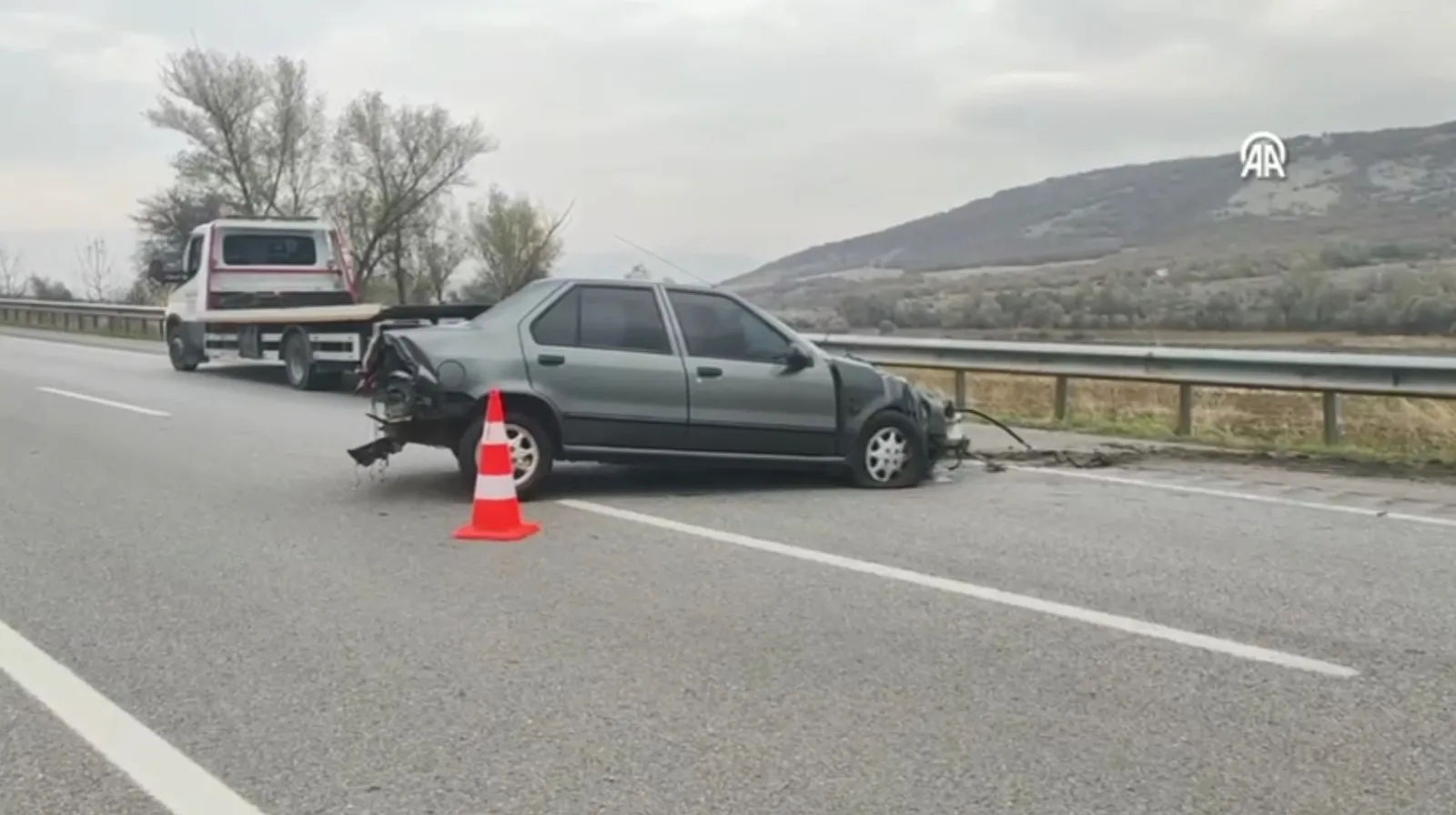 İnegöl'de görev yapan polis, kazada yaşamını yitirdi