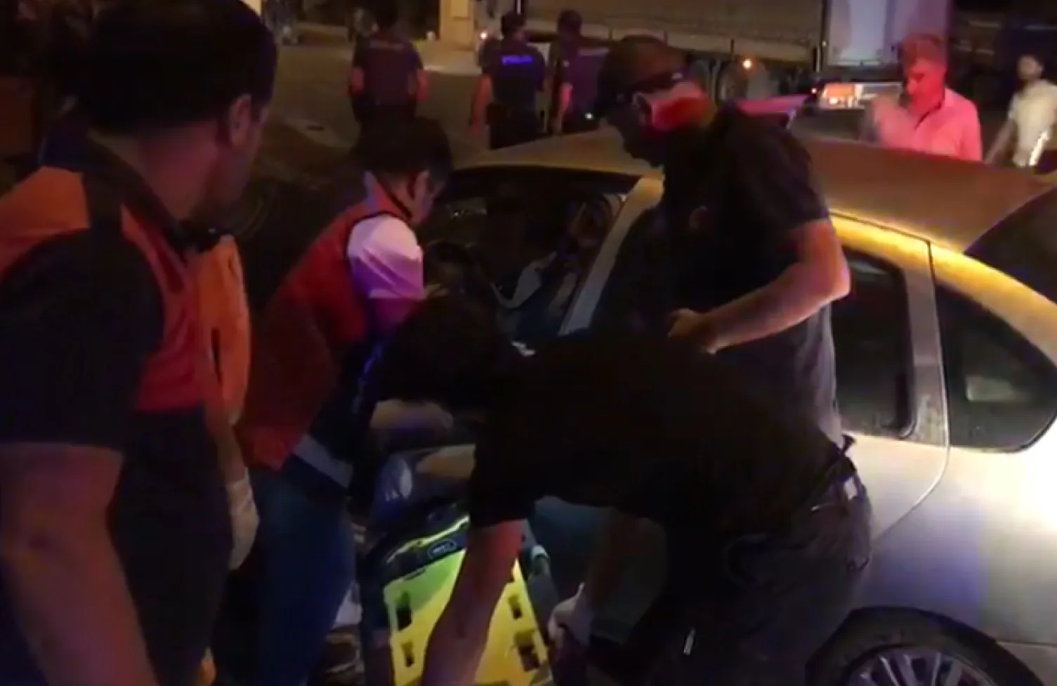 Türkiye'yi sarsan kazada minibüsle otomobil çarpıştı, 1 bebek öldü, 16 kişi yaralandı