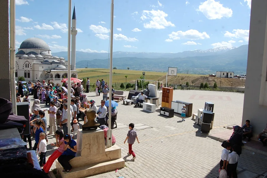 TOKİ’ye bahar geldi