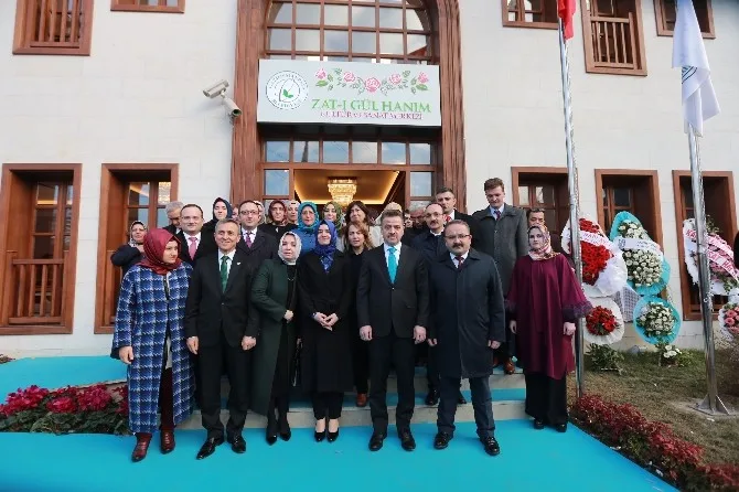 Aile Ve Sosyal Politikalar Bakanı Kayadan Komşunu Al Gel Açıklaması