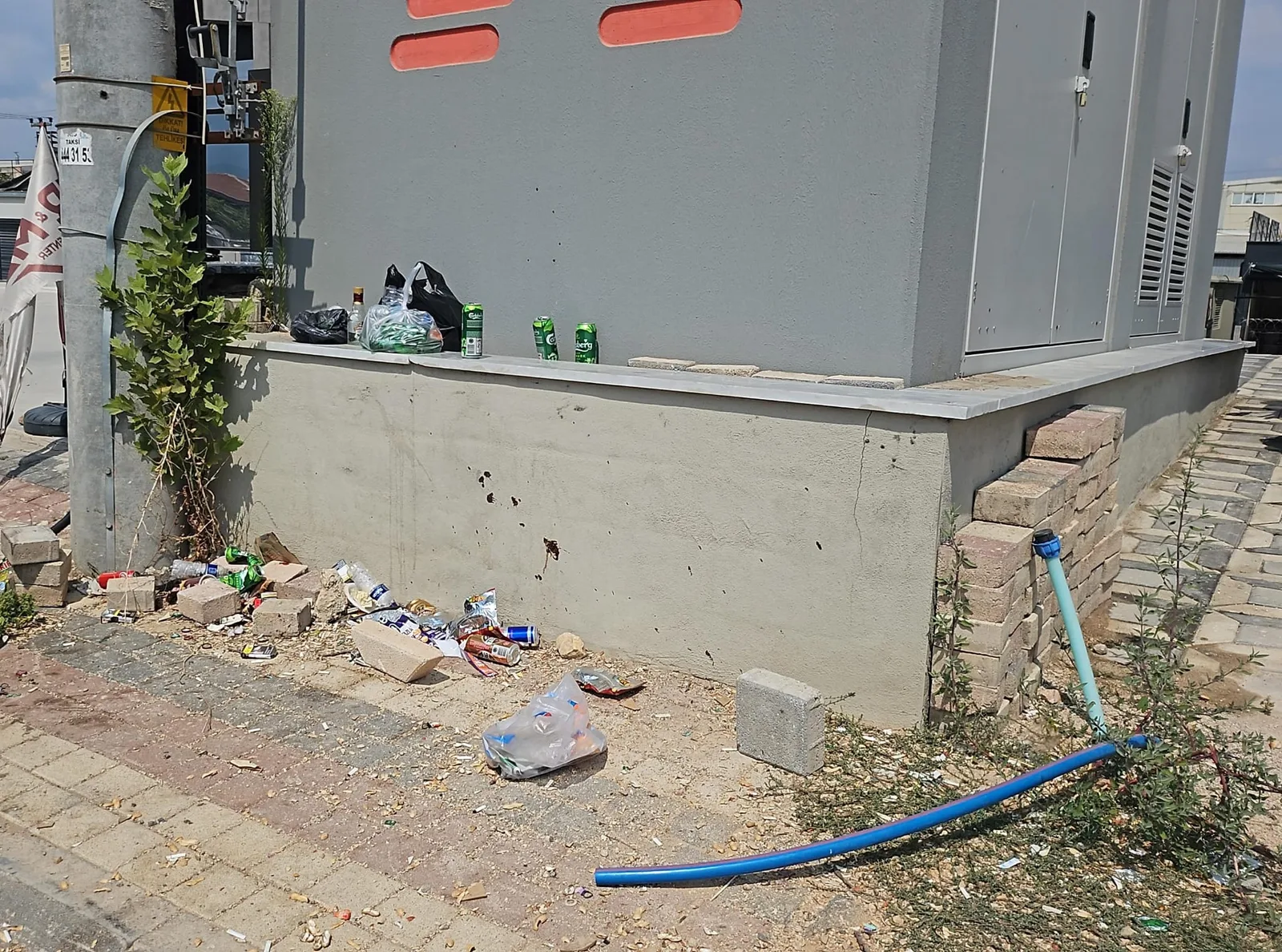 Alkol, kavga, pislik… Süleymaniye’de mahalleli isyan etti