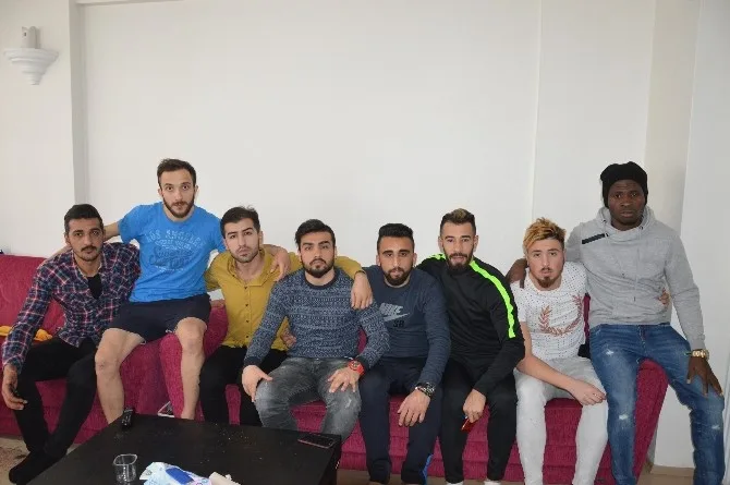 Amatör Maçta İlginç Olay