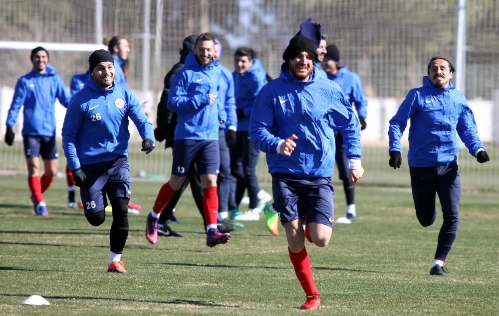 Antalyaspor, Karabükspor Hazırlıklarını Sürdürüyor