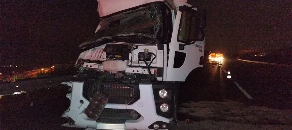 Arızalanan aracından inen tanker sürücüsü kamyonun çarpması sonucu hayatını kaybetti