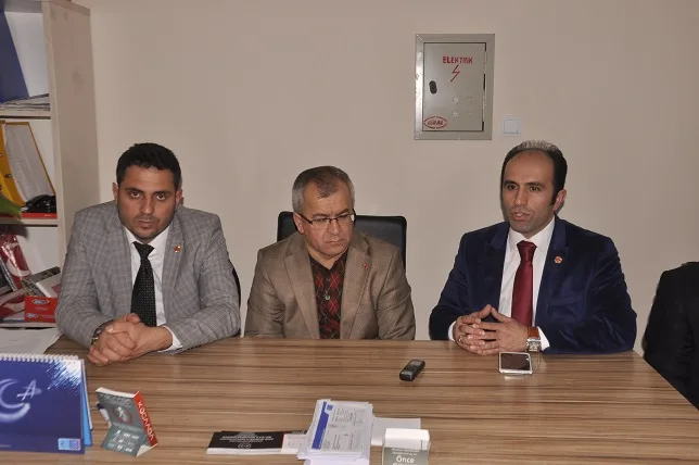 Saadet'ten Manavlar'a istişare ziyareti