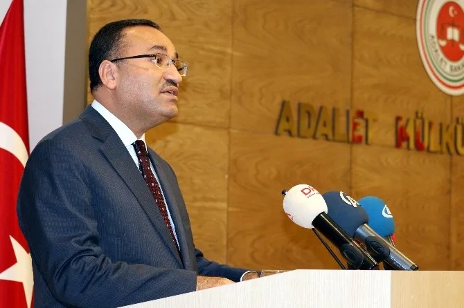 Bakan Bozdağdan Yargı Mensuplarına “İstinafı Öldürmeyin” Uyarısı
