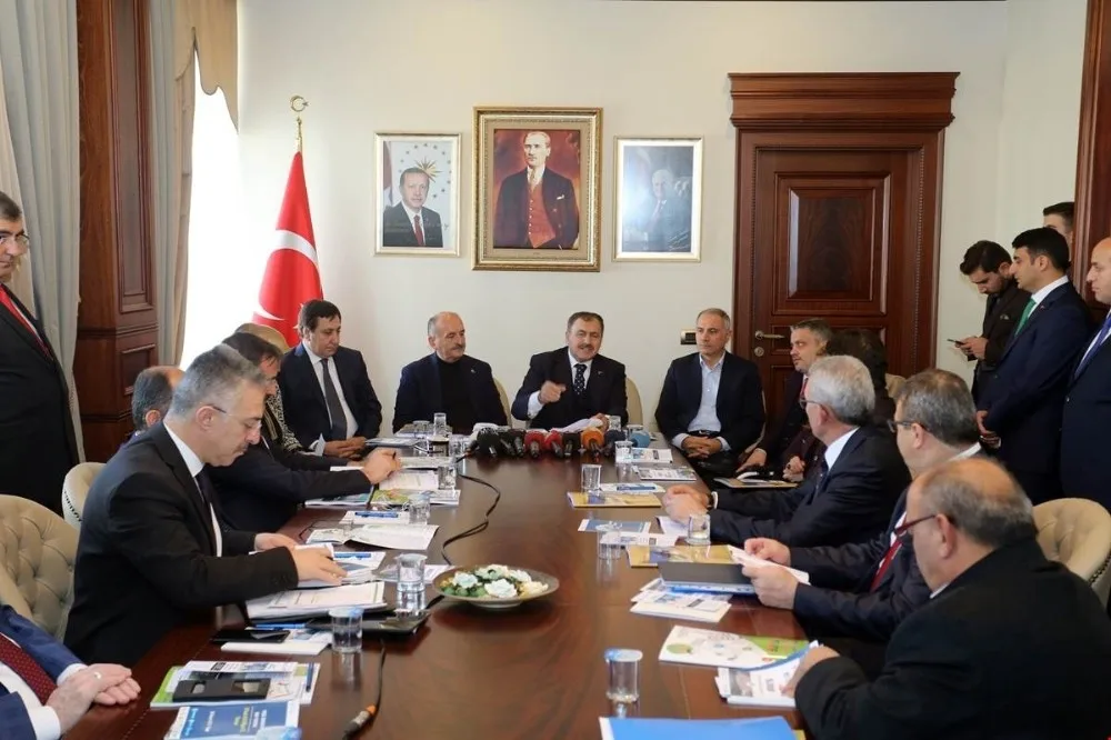 Bakan Eroğlu: “Uludağda Bundan Sonra Bir Santimetre Bile Kaçak Yapı Yapılamayacak”