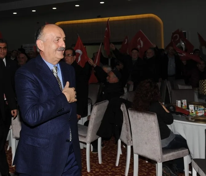 Bakan Müezzinoğlu: Bu Milletin Hizmetkarı Olmaktan Gurur Duyuyor