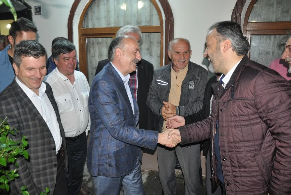 Bakan Müezzinoğlundan İnegöle Çat Kapı Ziyaret