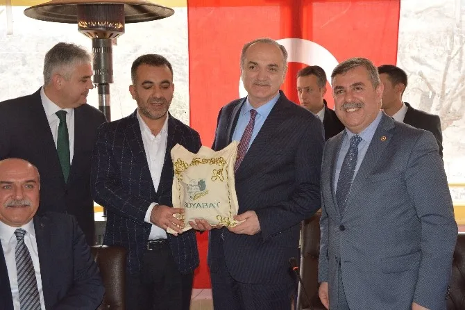 Bakan Özlü: Son 14 Yılda Yakaladığımız Başarıları, İnanın Mevcut Sistem Sayesinde Değil, Bu Sisteme Rağmen Elde Ettik