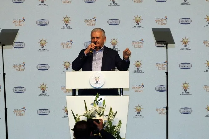 Başbakan Yıldırım: Mecliste Barbarlık Yapanlara Millet Cevabını Sandıkta Verecektir