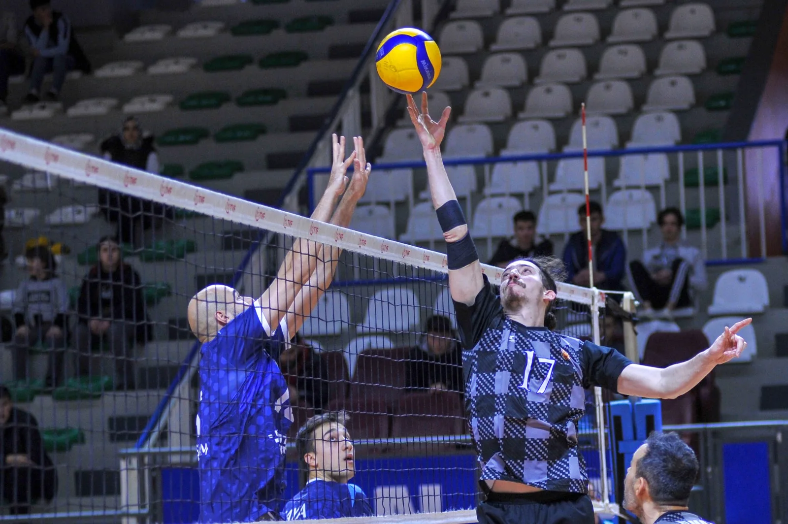 İnegöl Belediyespor:3 Bilim Yaşam Spor:0