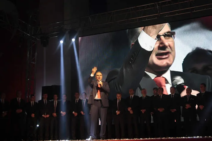 TÜRKİYE DIŞARIDAN KUŞATILIYOR SEYİRCİ KALAMAYIZ