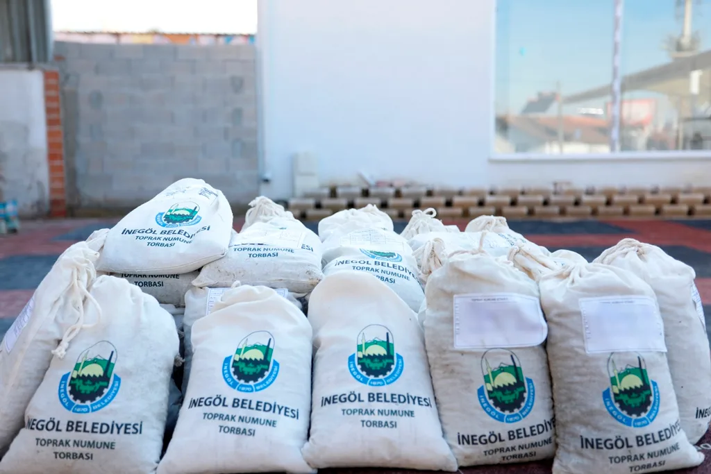 İnegöl Belediyesi Ücretsiz Toprak Analizi Uygulaması Devam Ediyor