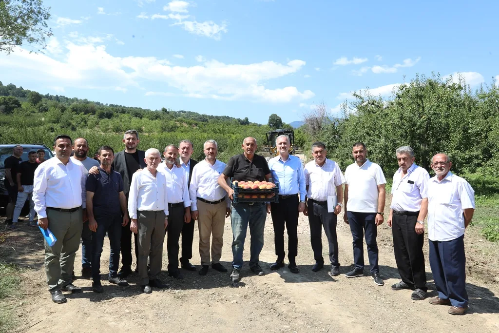 TARIM ARAZİLERİNE ULAŞIM AĞI GÜÇLENİYOR