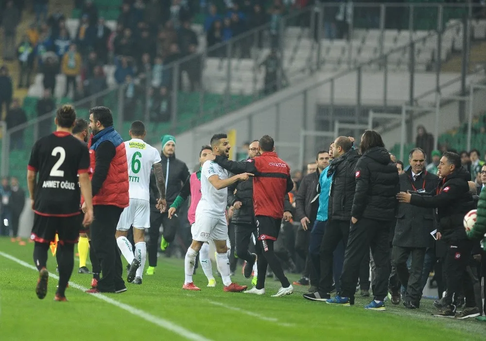 Bursaspor - Gençlerbirliği Maçı Sonrası Ortalık Karıştı