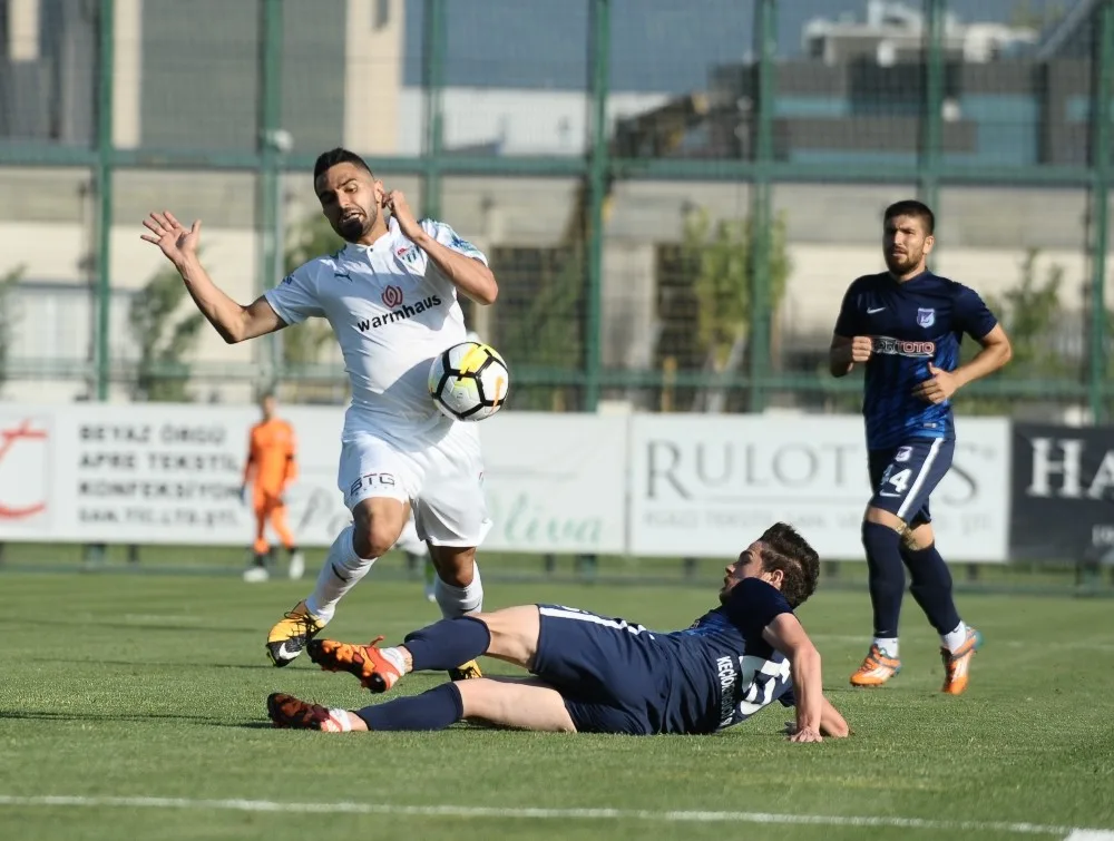 Bursaspor, Keçiörengücünü Farklı Mağlup Etti