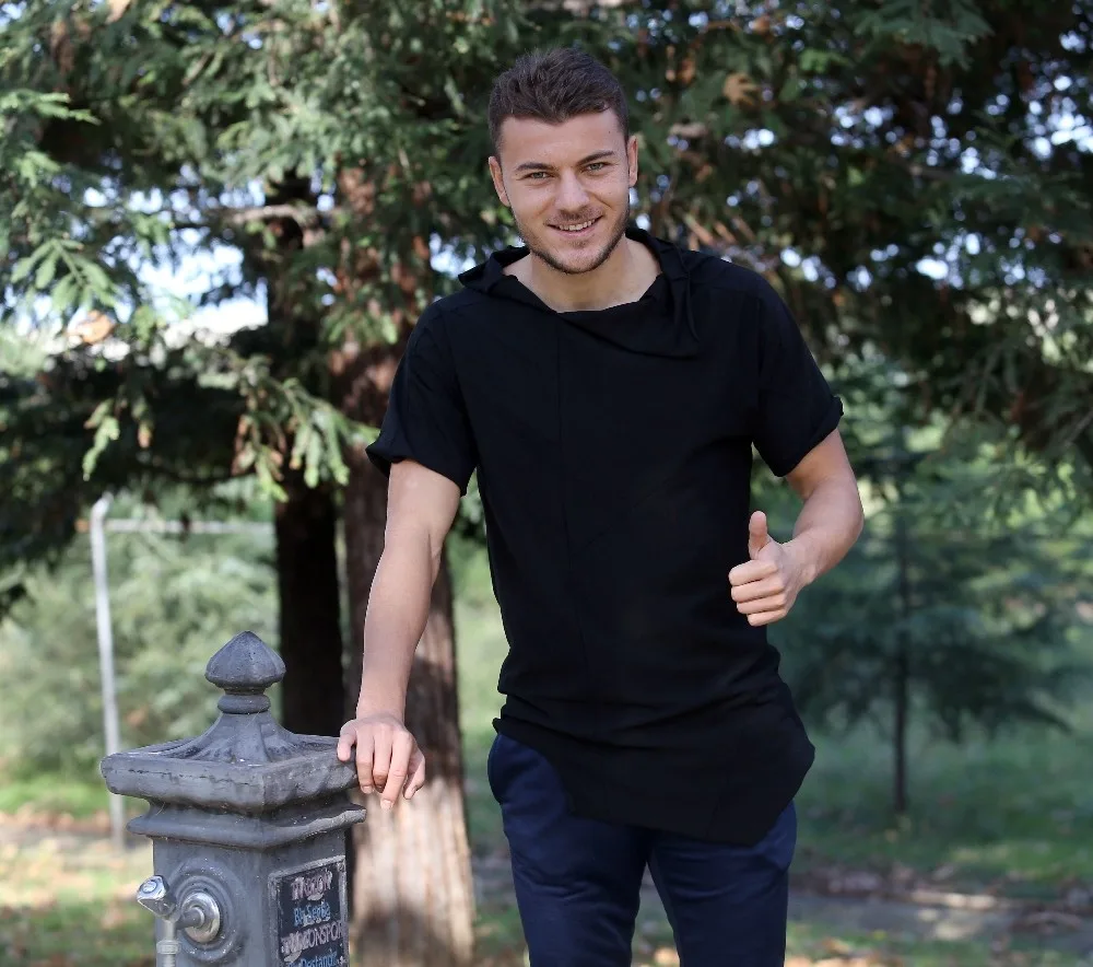 Bursaspor, Yusuf Erdoğan İle 3 Yıllığına Anlaşma Sağladı