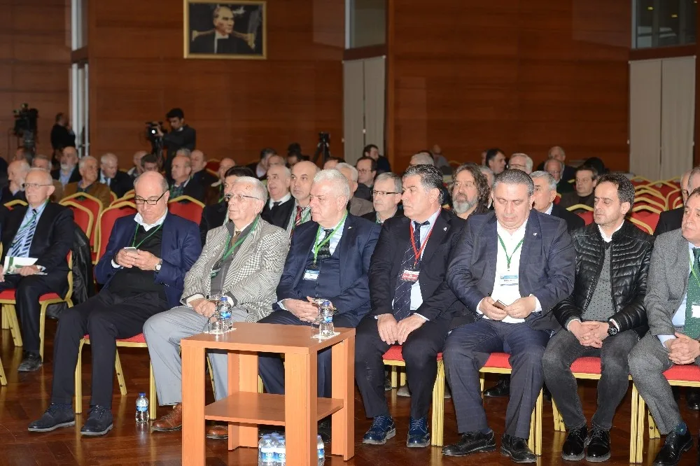 Bursasporda Divan Kurulu Toplantısı Yapıldı