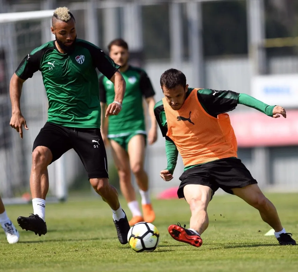 Bursasporda Konyaspor Maçı Hazırlıkları Sürüyor