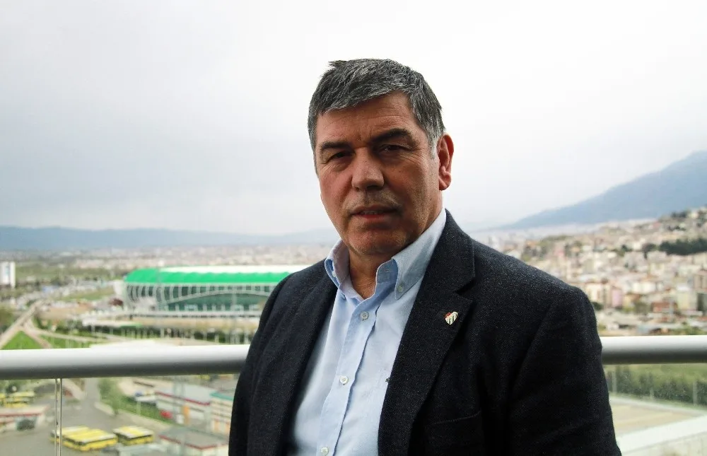 Bursasporda Stadyumun İsim Hakkı İçin Görüşmeler Sürüyor