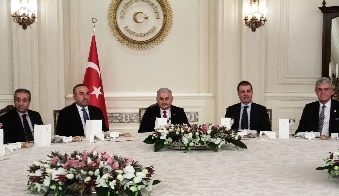 Büyükelçiler Çankaya Köşkünde