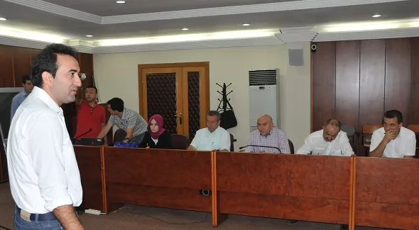 Yöneticilere ‘yönetim becerileri’ eğitimi