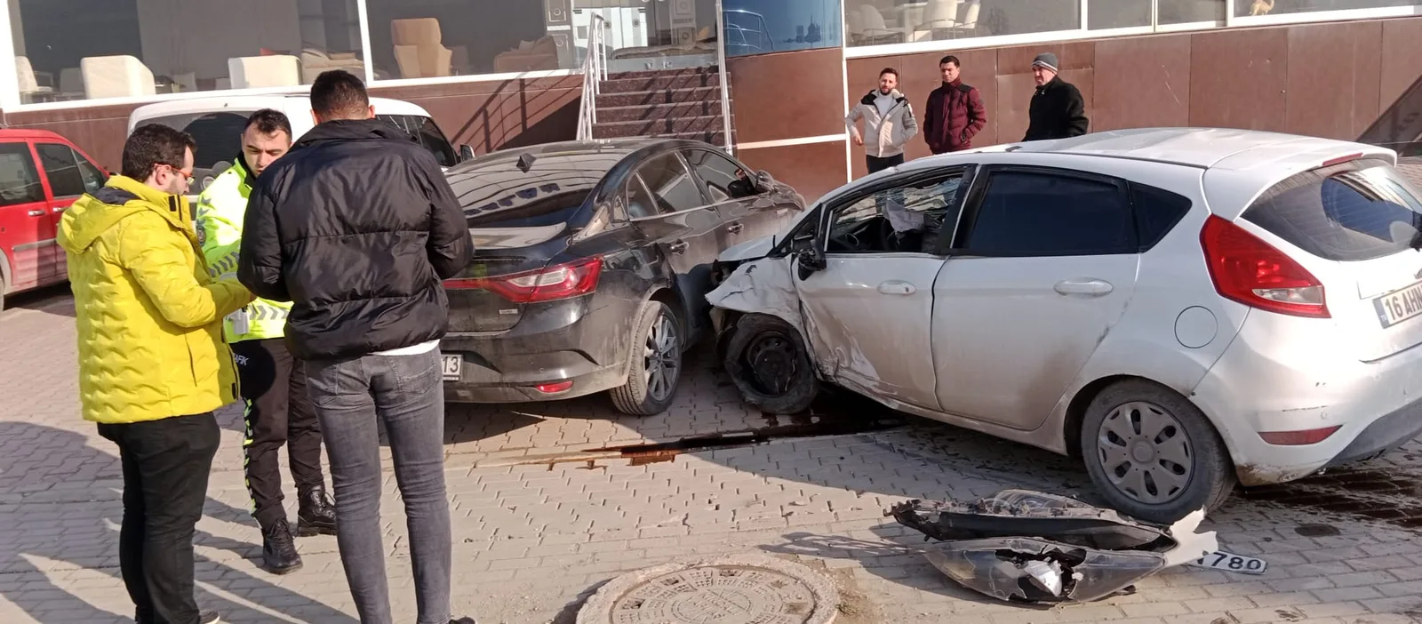İnegöl'de feci kaza kamerada