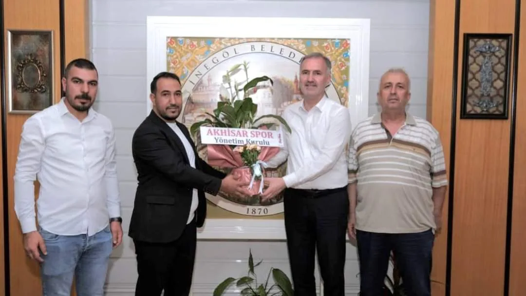 Akhisar'dan Başkan Taban'a ziyaret