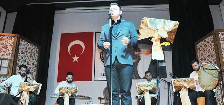 Lahuti ilahiler konseri