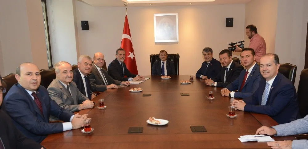 Çavuşoğlu: “Bursayı Birlikte Büyüteceğiz”