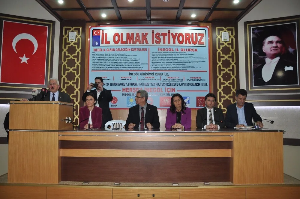 Chp Genel Başkan Yardımcısı Karabıyık: “İnegöl İl Olmayı Hak Ediyor”