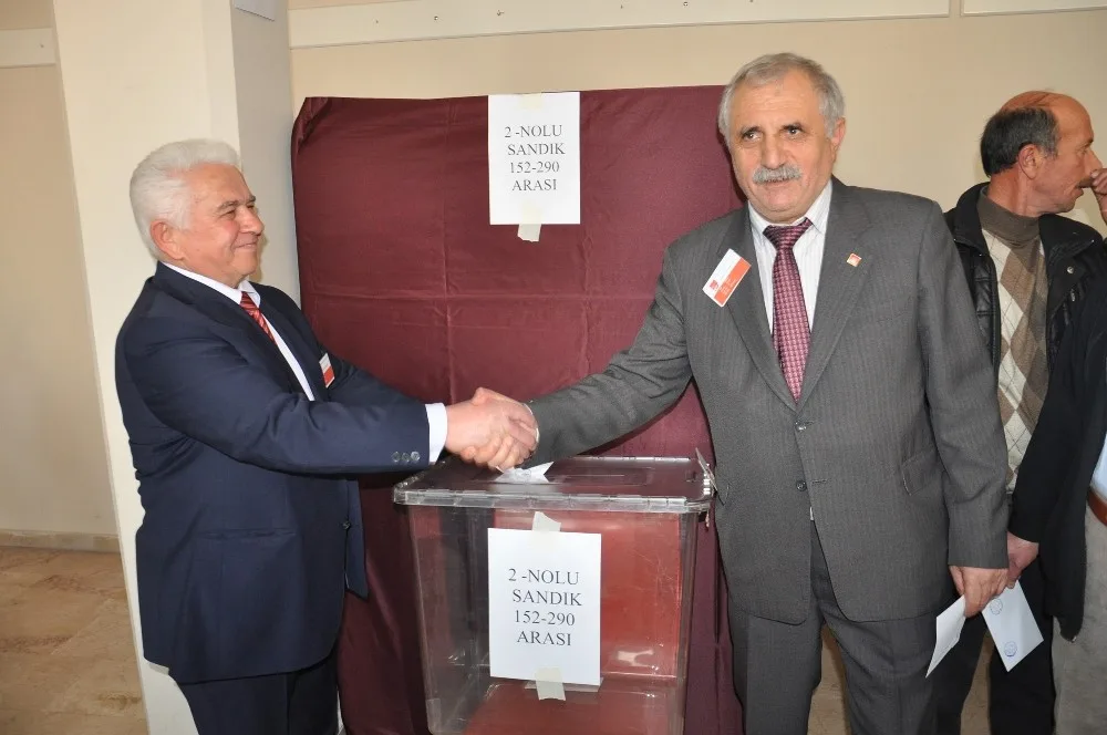 Chp Gözünü Belediyelere Dikti