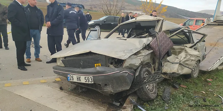 Cip ile otomobilin çarpıştığı kazada muhtar hayatını kaybetti