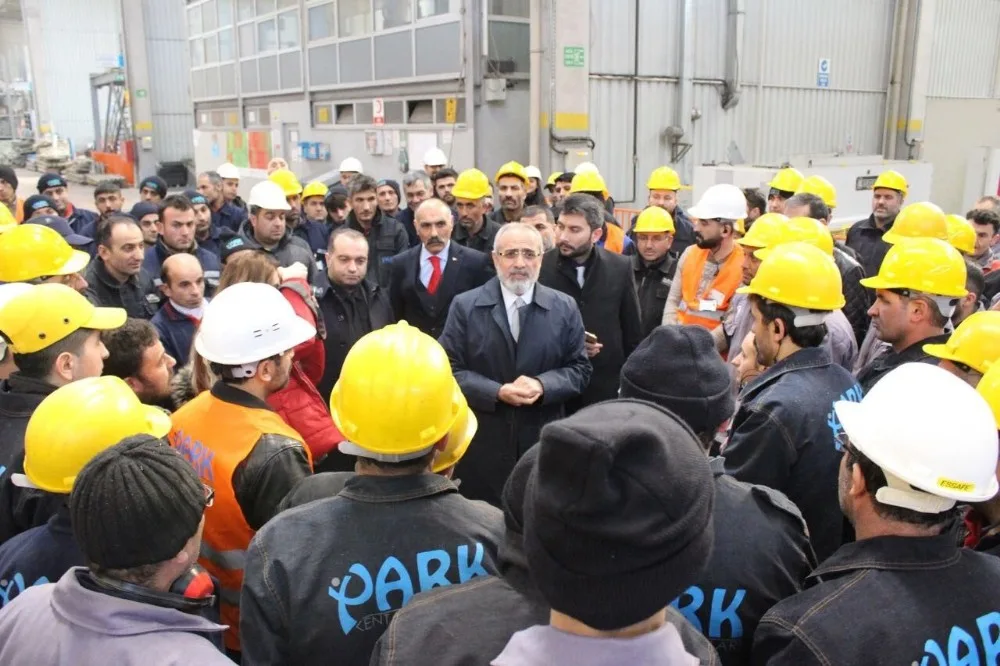 Cumhurbaşkanı Başdanışmanı Topçu Esnaf Ve İşçileri Ziyaret Etti
